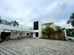 Second Avenue (D10), Detached #563475731
